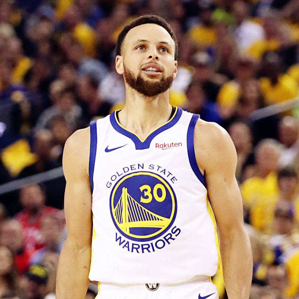 RB莱比锡vs法兰克福：劳姆、古拉西奇首发，巴舒亚伊、堂安律出战（RB莱比锡对阵法兰克福：劳姆、古拉西奇先发，巴舒亚伊与堂安律出场）