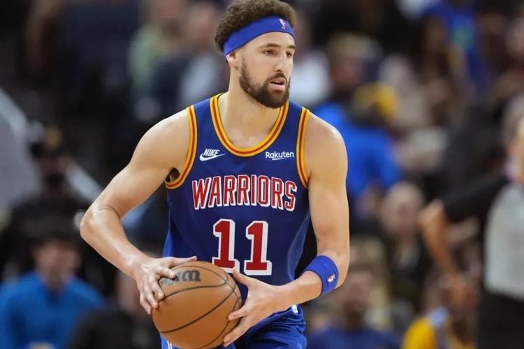 武体教授谈三镇输海牛：线上线下骂声一片，还不如上全替补（武体教授评三镇不敌海牛：线上线下骂声四起，倒不如派全替补）