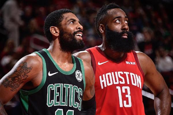 单届世欧预／欧预赛进球榜：哈兰德、莱万16球并列第一（单届世欧预／欧预赛射手榜：哈兰德与莱万同以16球领跑）