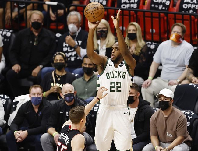 结束租借告别亚泰？徐浩峰：人生虽有离别日，山水应有相逢时（租借期满将别亚泰？徐浩峰：虽有离别，山水终会再相逢）