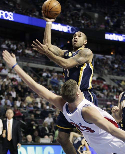 她似乎显得 她似乎显得